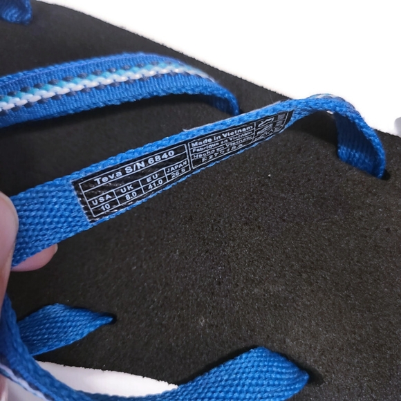 *SOLD* NEW Teva Women's Olowahu Flip Flop Sandals Linda Blue black Size 10 - Picture 5 of 6